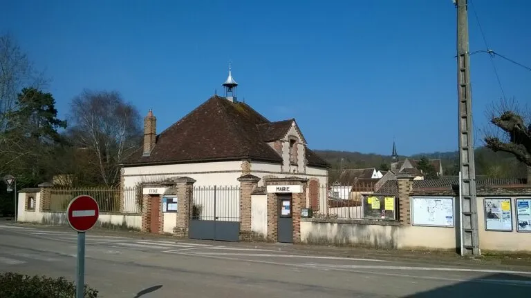 Villiers-Louis (89320)